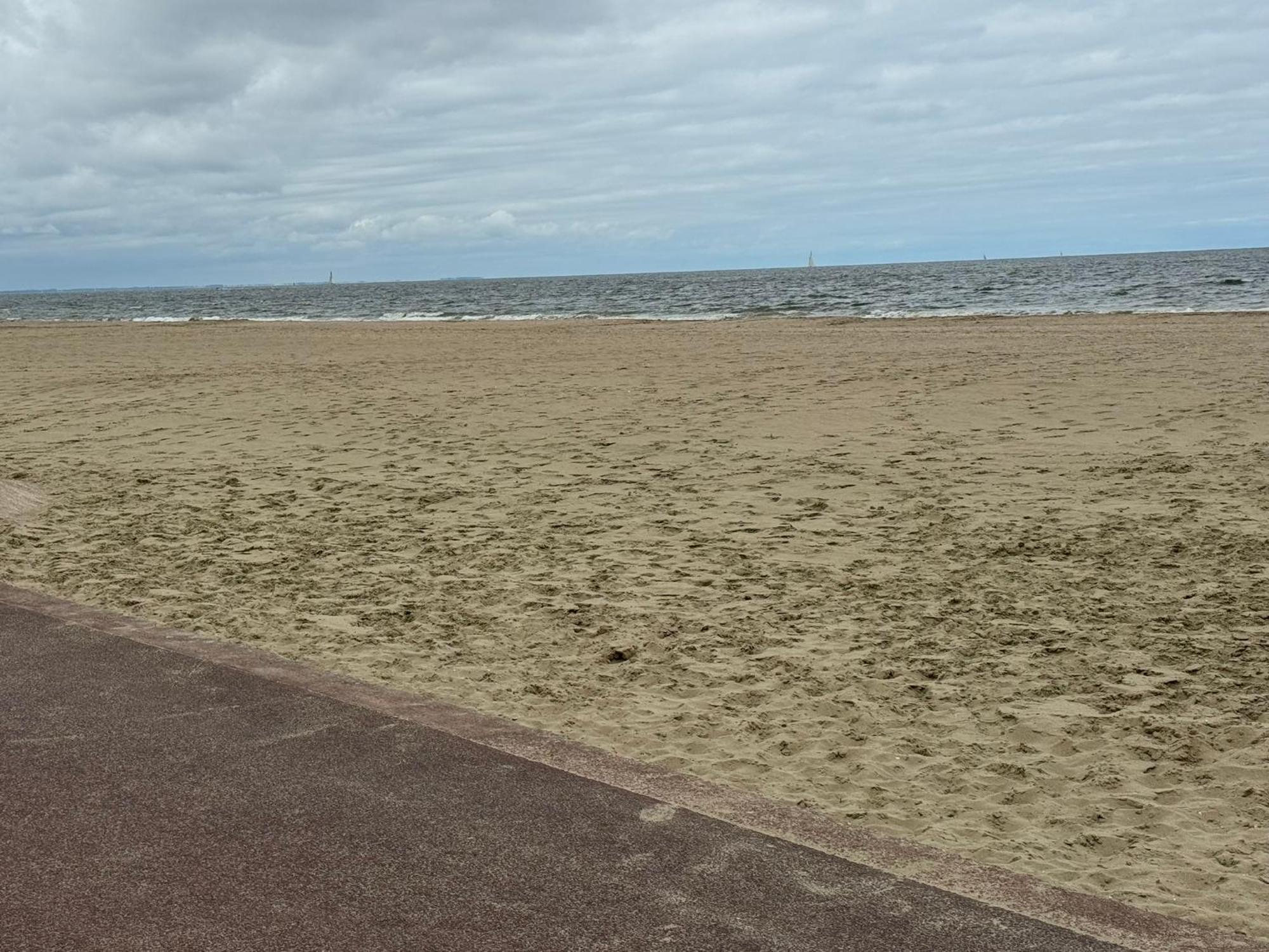 La Digue 45 Rue Des Lais De Mer Bénerville-sur-Mer 外观 照片