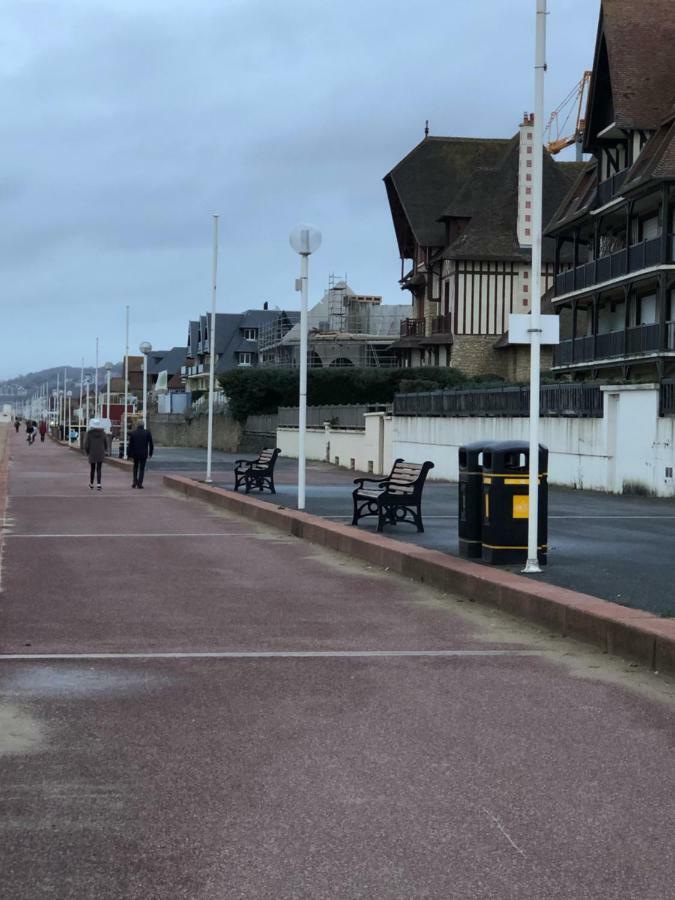 La Digue 45 Rue Des Lais De Mer Bénerville-sur-Mer 外观 照片